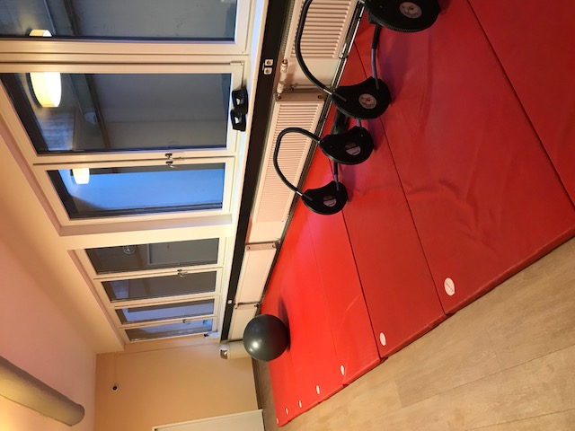 Mehr Platz nach Umbau neue Stretching Area im Fitnessstudio Arabellapark München