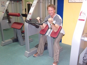 Im Fitness-Center im Arabellapark in München Bogenhausen trainieren Sie an modernsten Trainingsgeräten